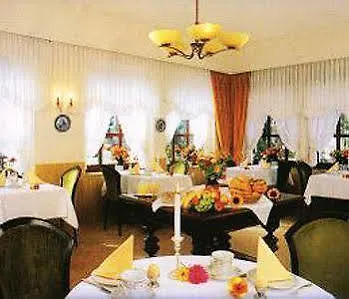 Hotel Am Kurpark 3*
